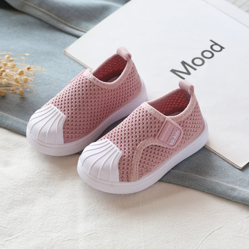 Comfortable baby sneakers for boys and girls